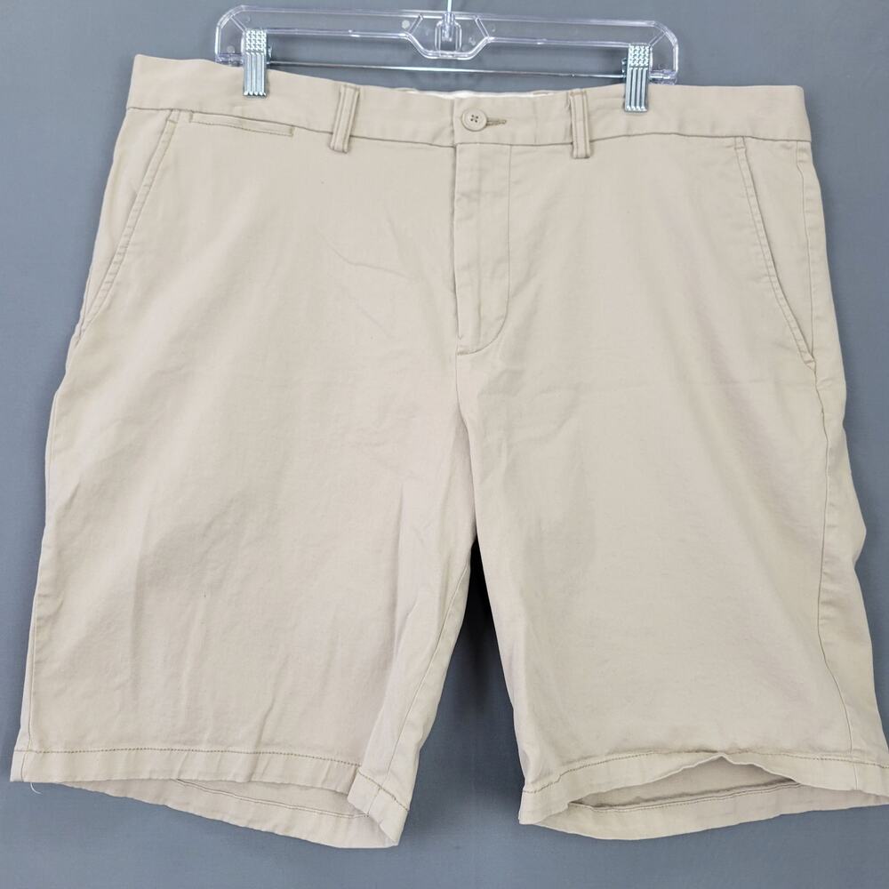 Old Navy Tan Khaki Shorts Stretch Classic Slim Chino Flat Front Zip Mens Size 40